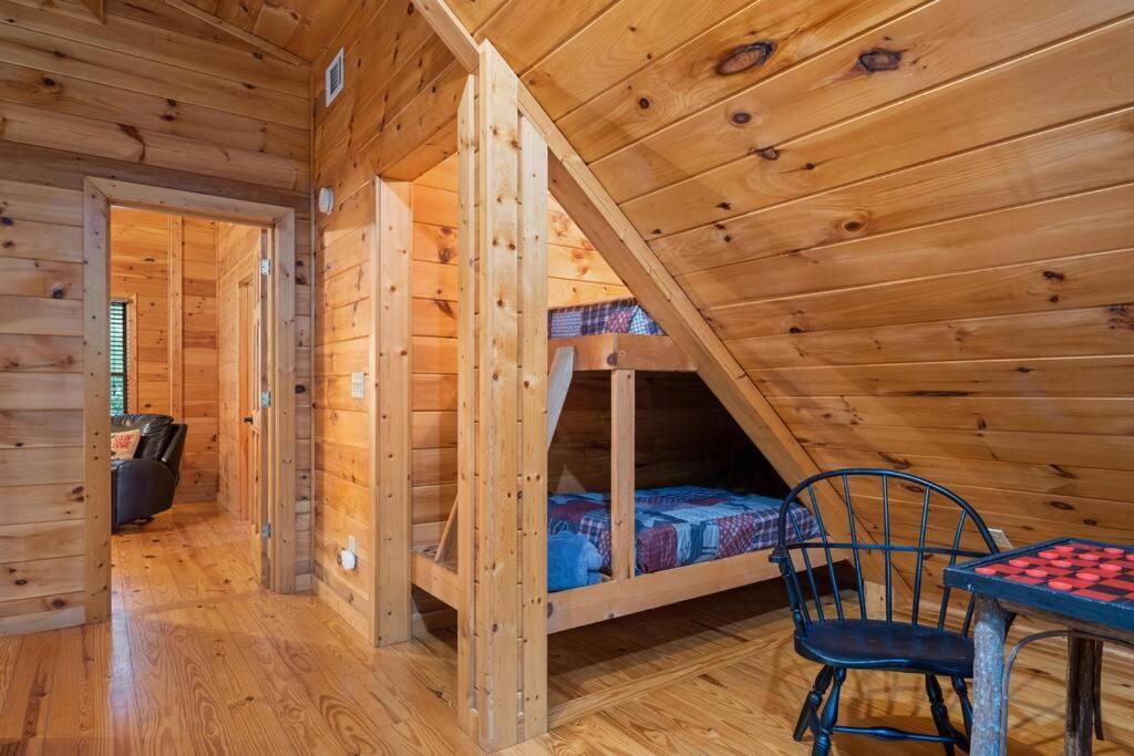 Lakeside Retreat Hot Tub Fishing Hiking Ellijay Εξωτερικό φωτογραφία