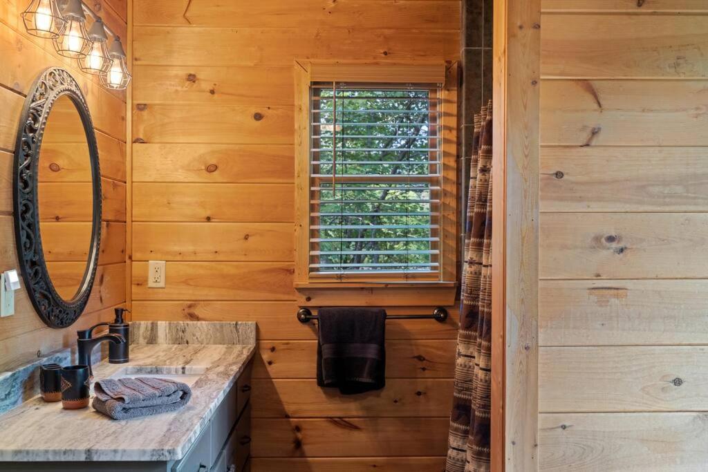 Lakeside Retreat Hot Tub Fishing Hiking Ellijay Εξωτερικό φωτογραφία