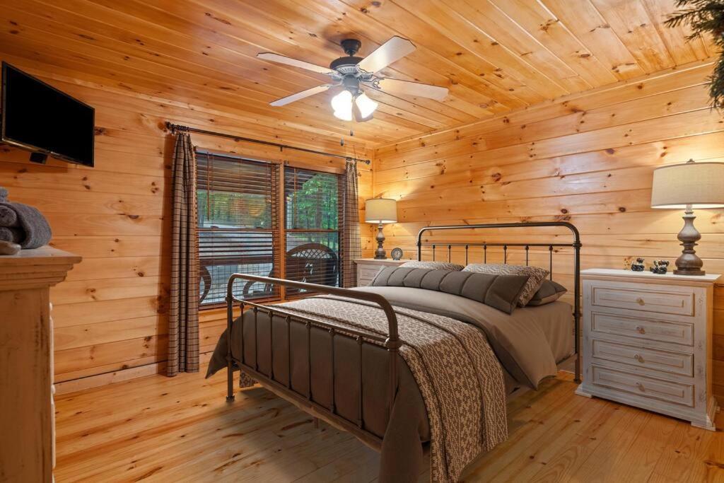 Lakeside Retreat Hot Tub Fishing Hiking Ellijay Εξωτερικό φωτογραφία