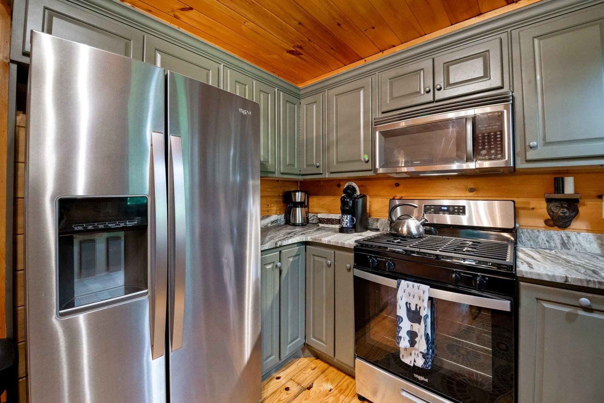 Lakeside Retreat Hot Tub Fishing Hiking Ellijay Εξωτερικό φωτογραφία