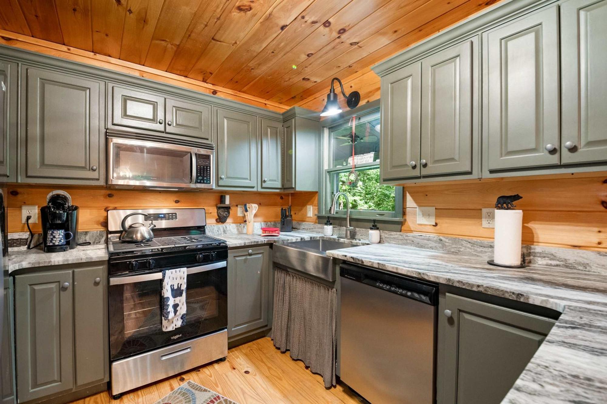 Lakeside Retreat Hot Tub Fishing Hiking Ellijay Εξωτερικό φωτογραφία