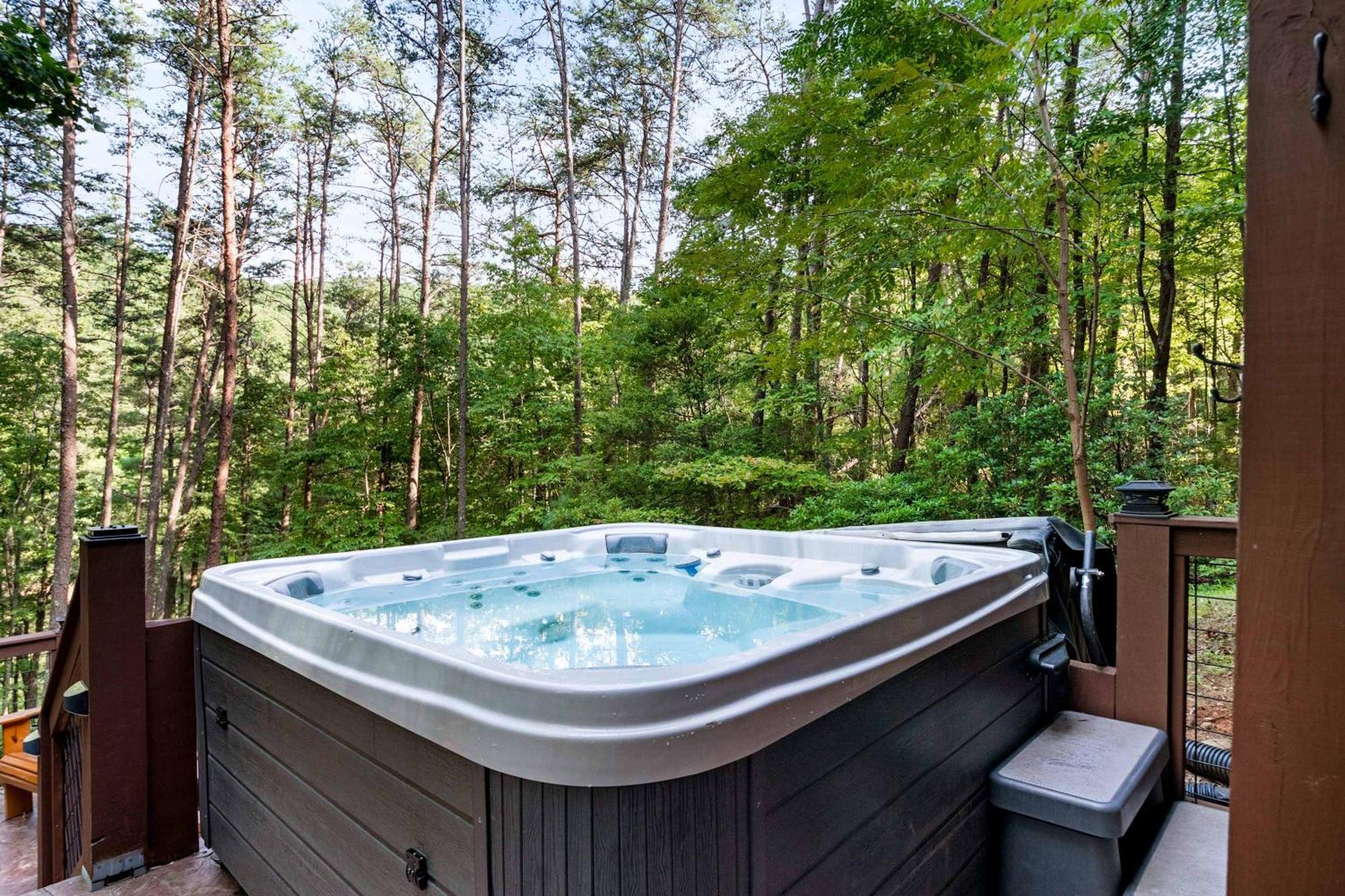 Lakeside Retreat Hot Tub Fishing Hiking Ellijay Εξωτερικό φωτογραφία